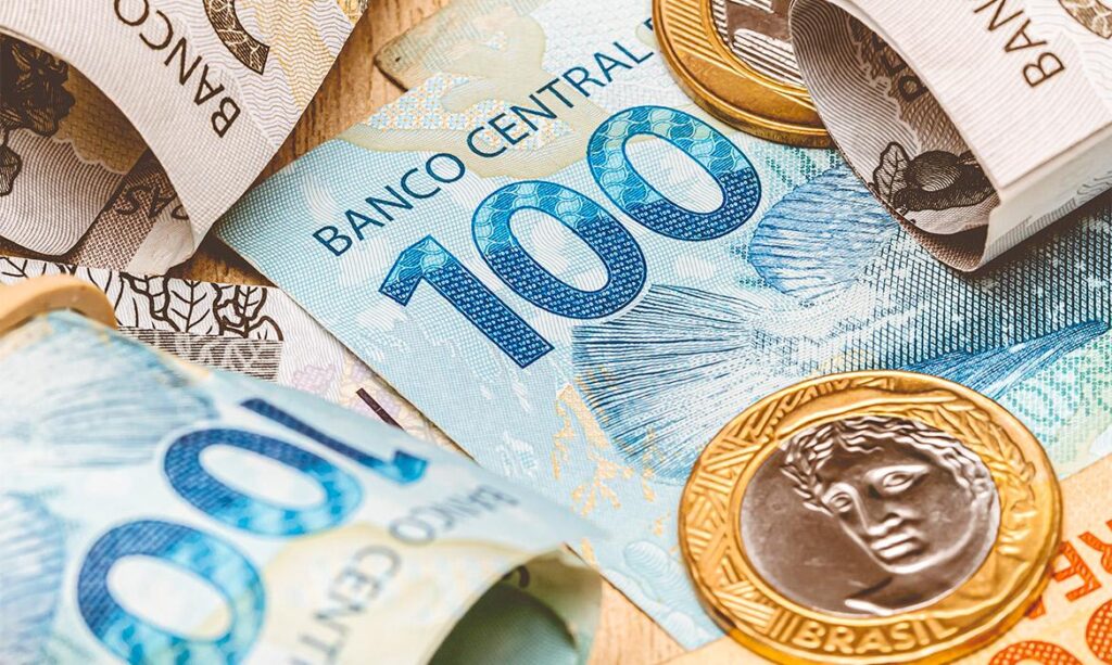 Pagamento do 13º deverá injetar R$ 214 bilhões na economia