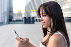 Cliente utilizando assistentes de IA.